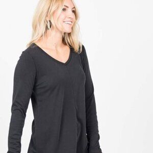 New w/Tag Agnes & Dora Vincent Curve Top black long sleeve hi-lo mini-ribbed XXL